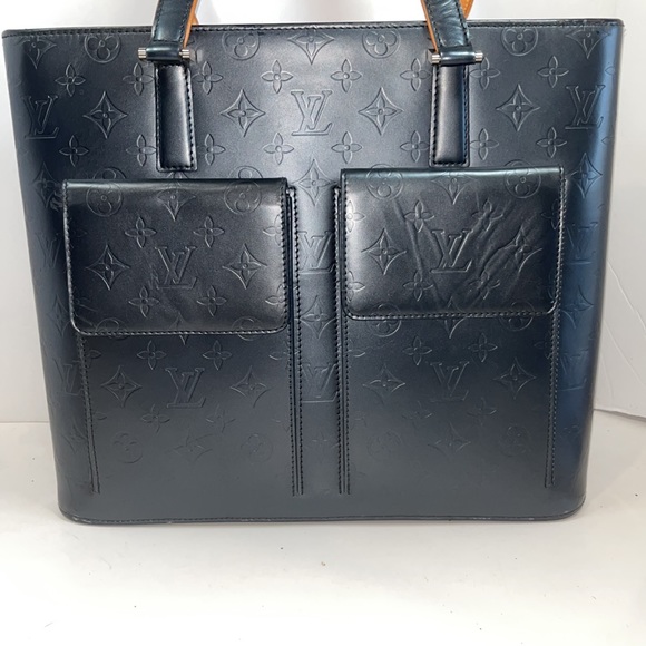 Louis Vuitton Matt Black Leather Stockton Bag LV Signature Embossed,2Flap pocket - Picture 2 of 14